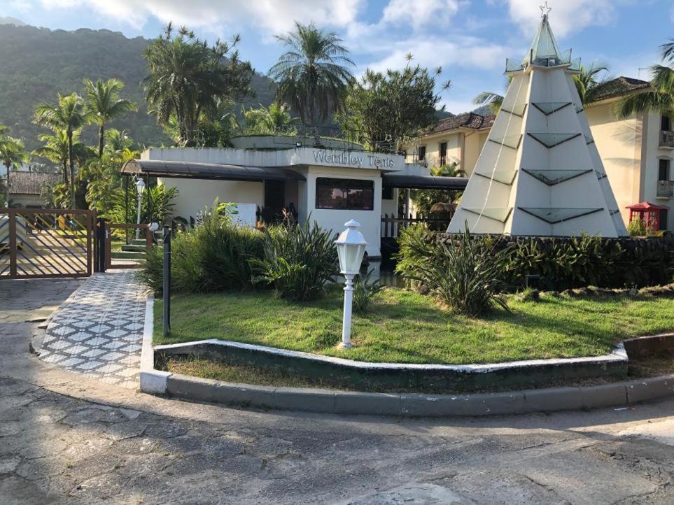 Apartamento Wembley Tenis - Toninhas - Ubatuba Eksteriør bilde